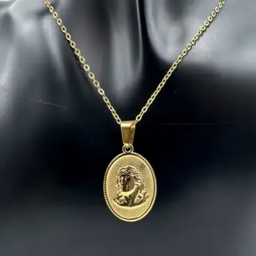 Colgante Cristo De La Salud Acero Dorado