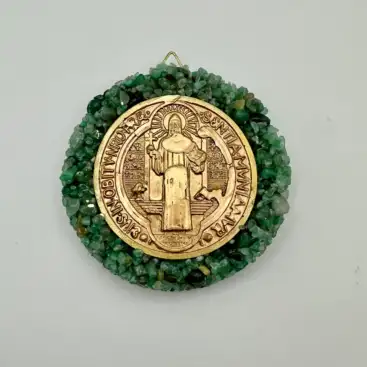 Amuleto Medalla San Benito Mineral Aventurina