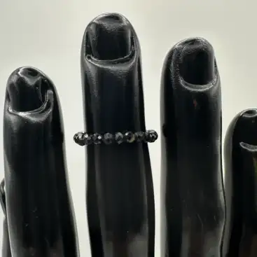 Anillo Turmalina Negra Facetada 3mm