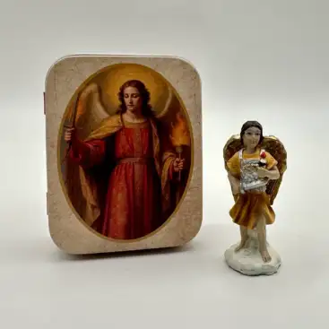 Figura San Uriel 5cm En Lata