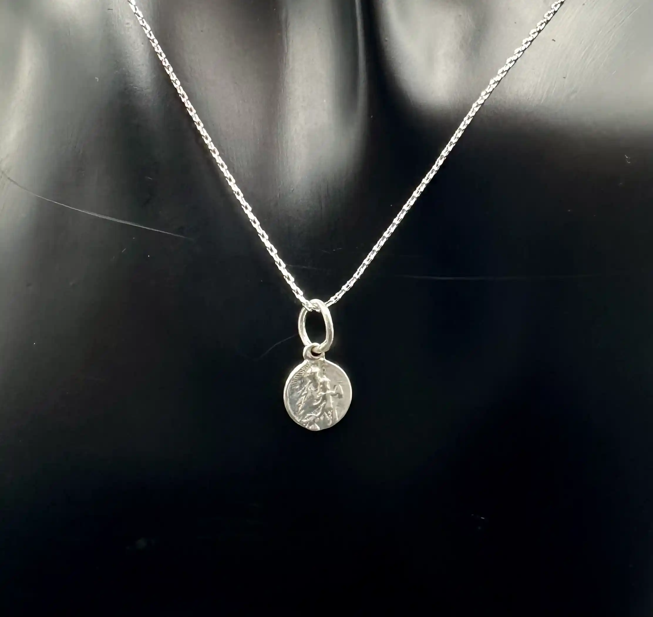 Colgante Mini Escapulario Plata De Ley