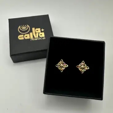 Pendientes Nudo De Bruja Con Piedras De Colores Plata De Ley Chapado Dorado
